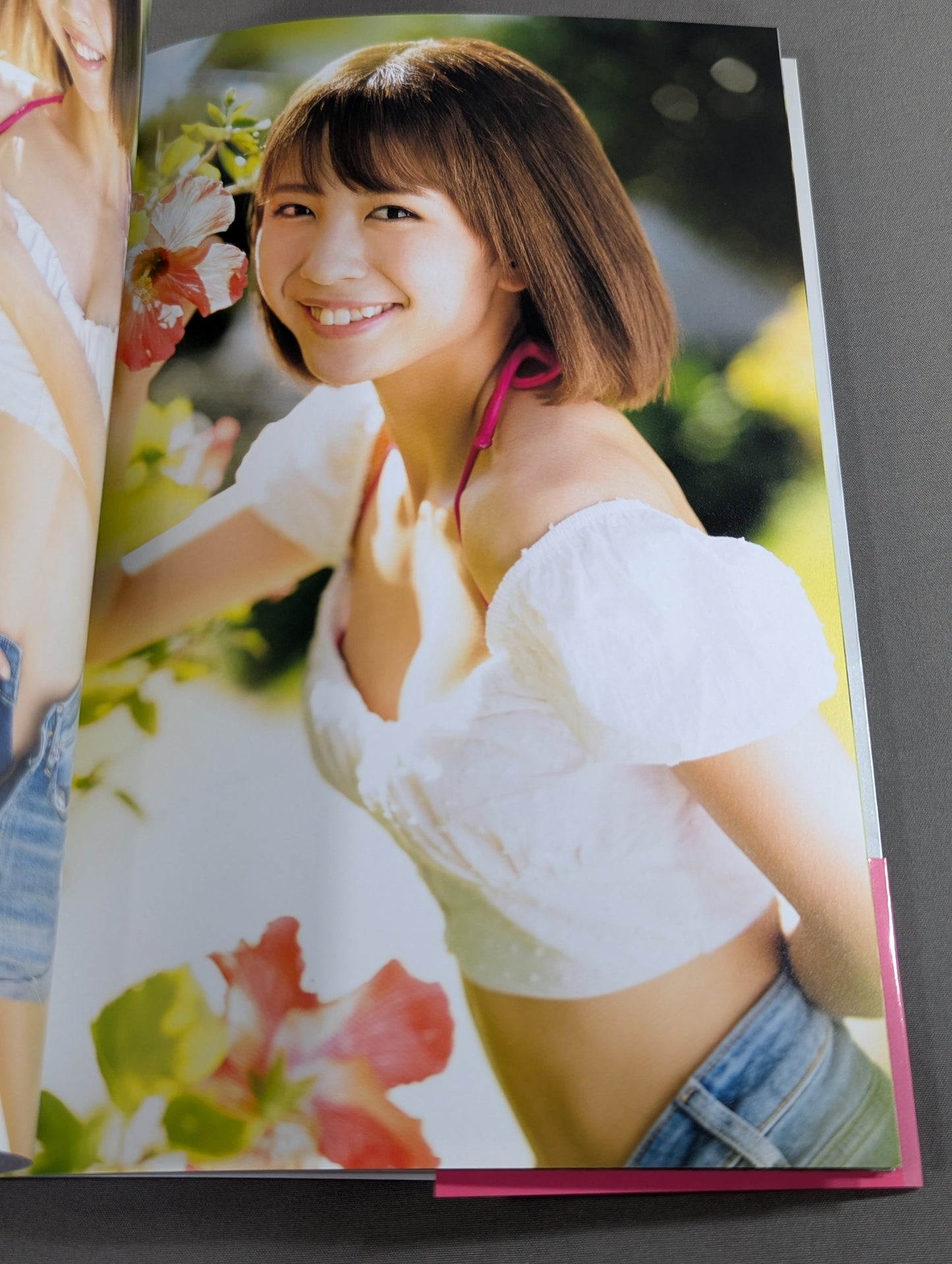 Miyu Sugawara 1st photo collection "Kyun Desu"