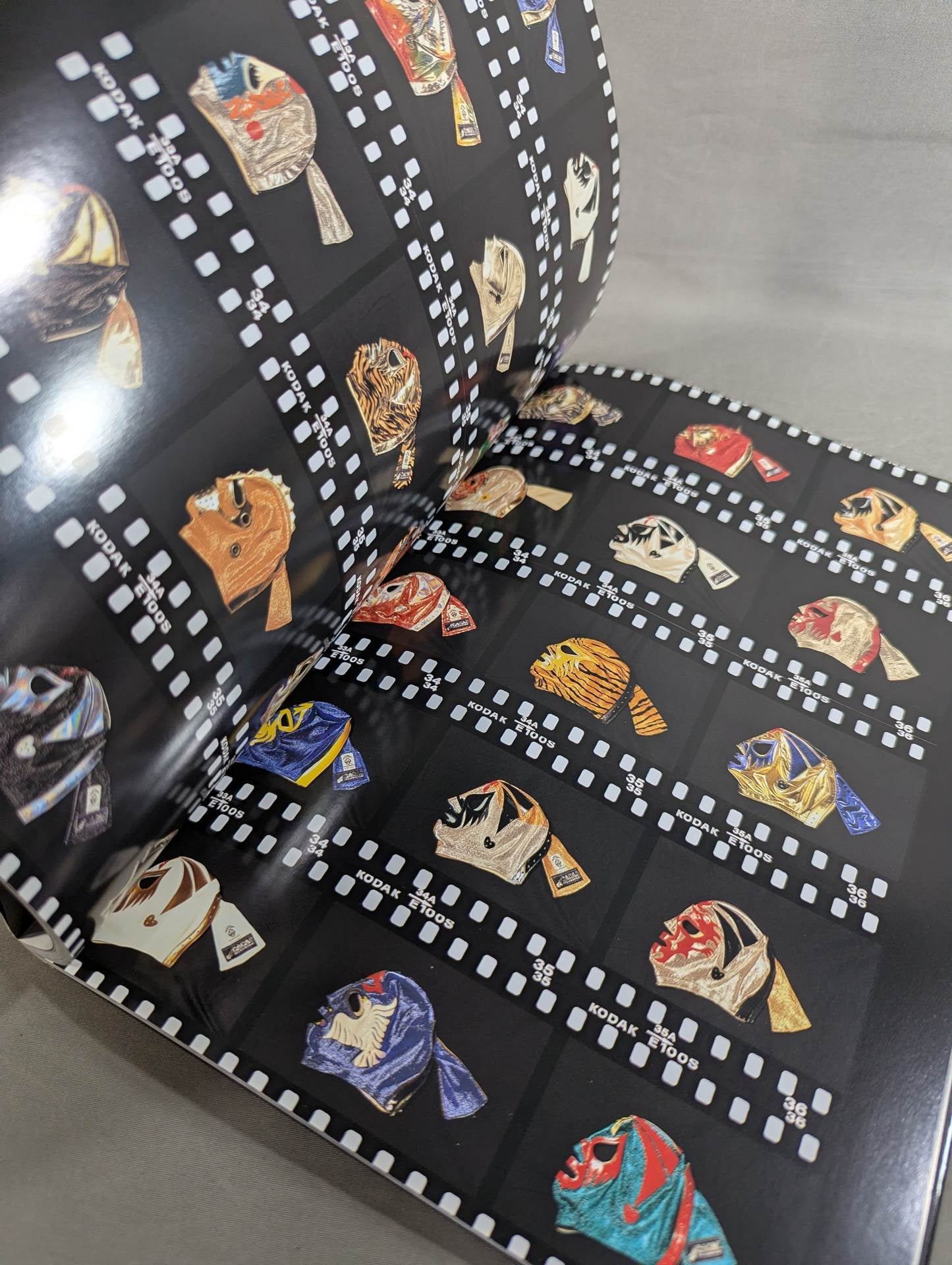 Mil Mascaras ミル・マスカラス写真集 – 闘道館