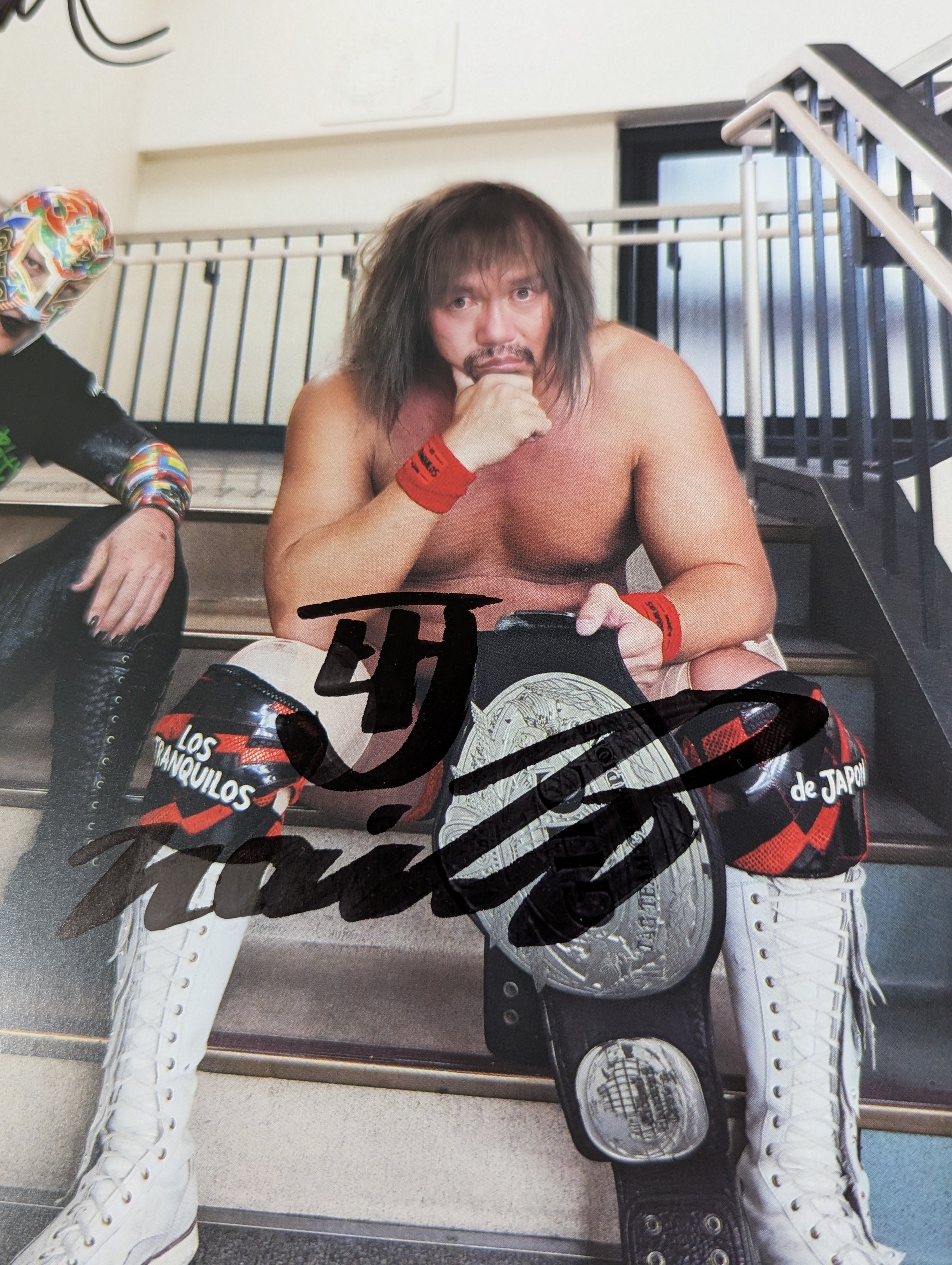 内藤哲也&BUSHI 直筆サイン入り】FOTOLIBRE de Mascara Numero.83 – 闘道館
