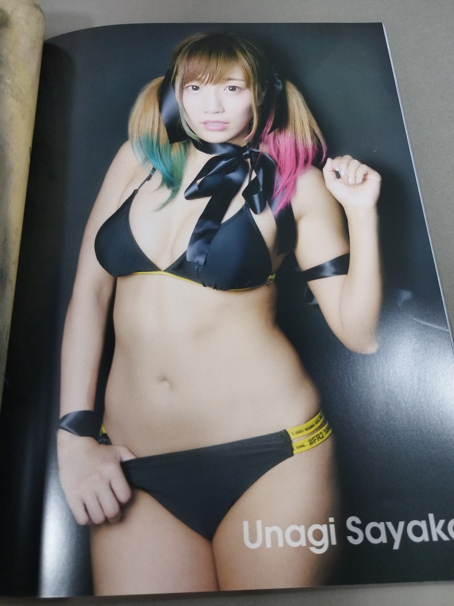[UNAGI SAYAKA  hand signed autograph 】STARDOM VISUAL BOOK Bikiniing 10