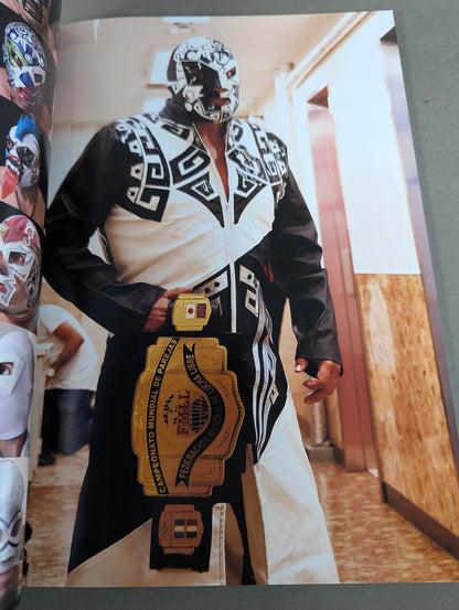 FOTOLIBRE de Mascara Numero.70