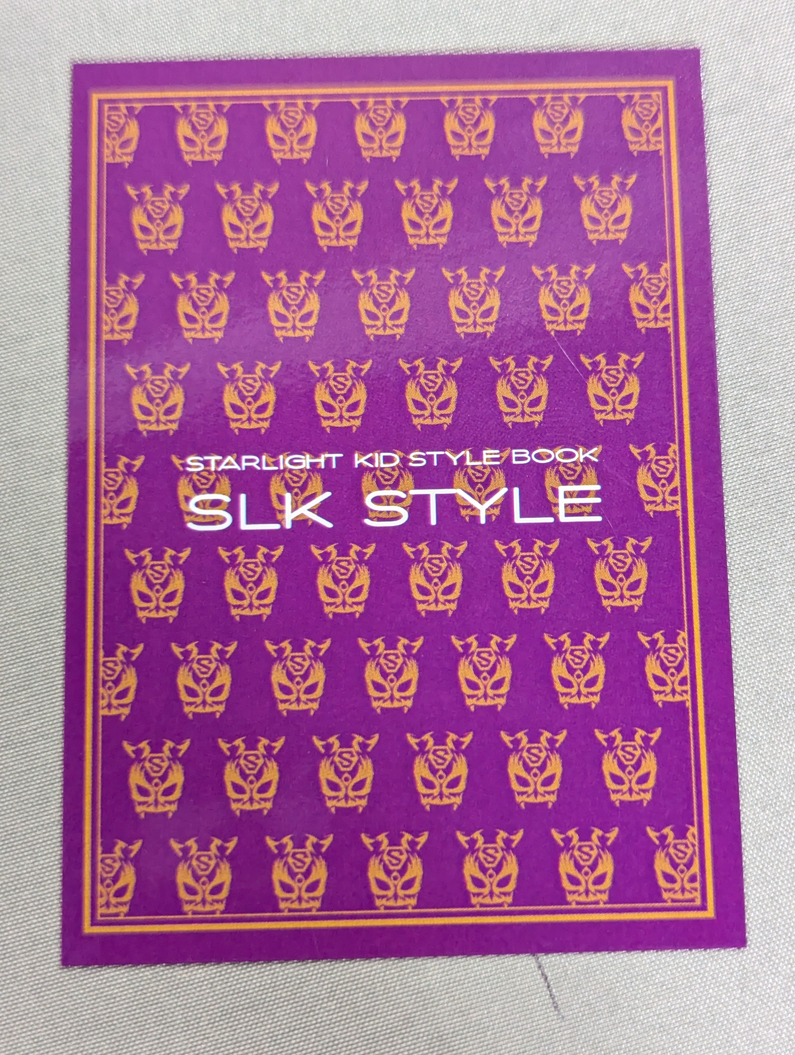 〈直筆サイン本〉 SLK STYLE BOOK 1 & 2 【新品 未開封】 直筆サイン＆特典トレカ入り】STARLIGHT KID STYLE BOOK / SLK STYLE
