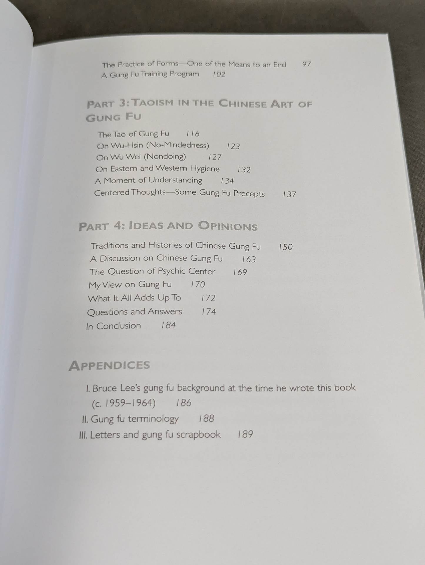 BRUCE LEE THE TAO OF GUNG FU Commentaries on the Chinese Martial Arts