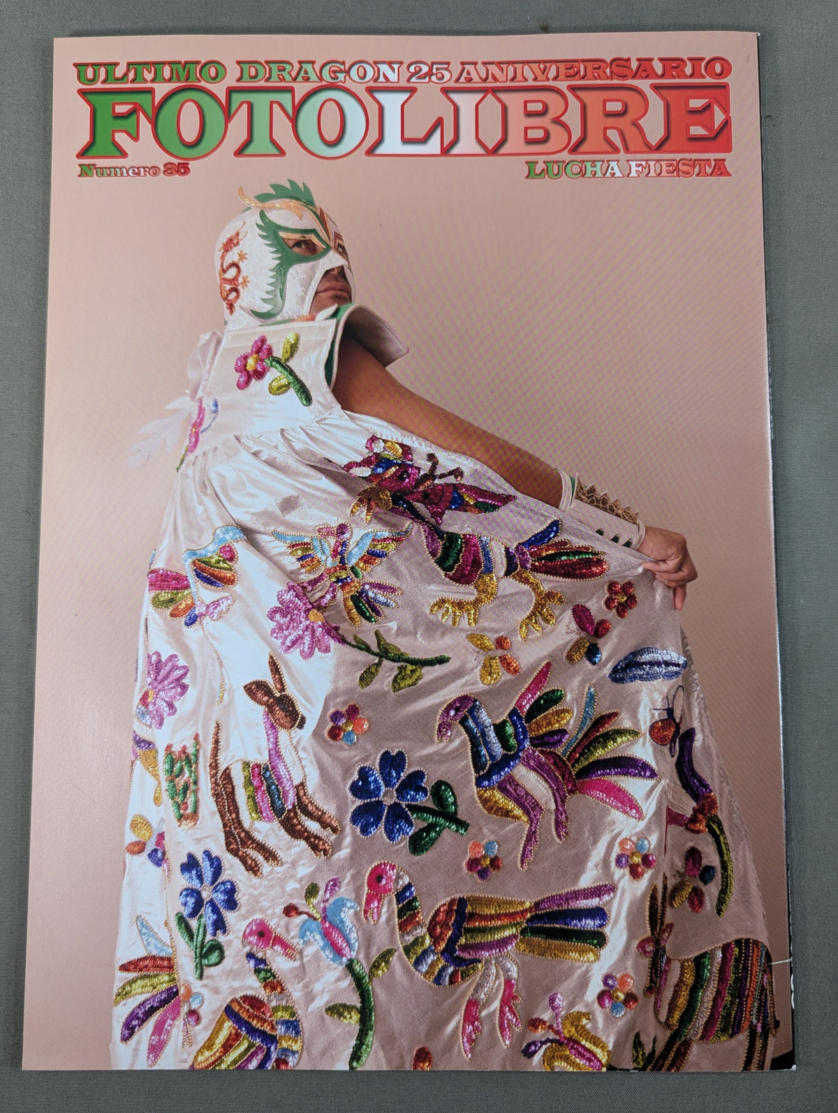 FOTOLIBRE de Mascara Numero.35