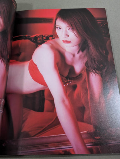 Saki Kashima  photo  Let me free