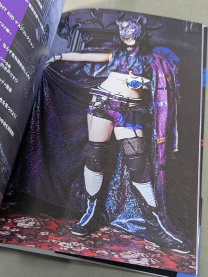 【Hand signed autograph & bonus trading card】 STARLIGHT KID STYLE BOOK / SLK STYLE