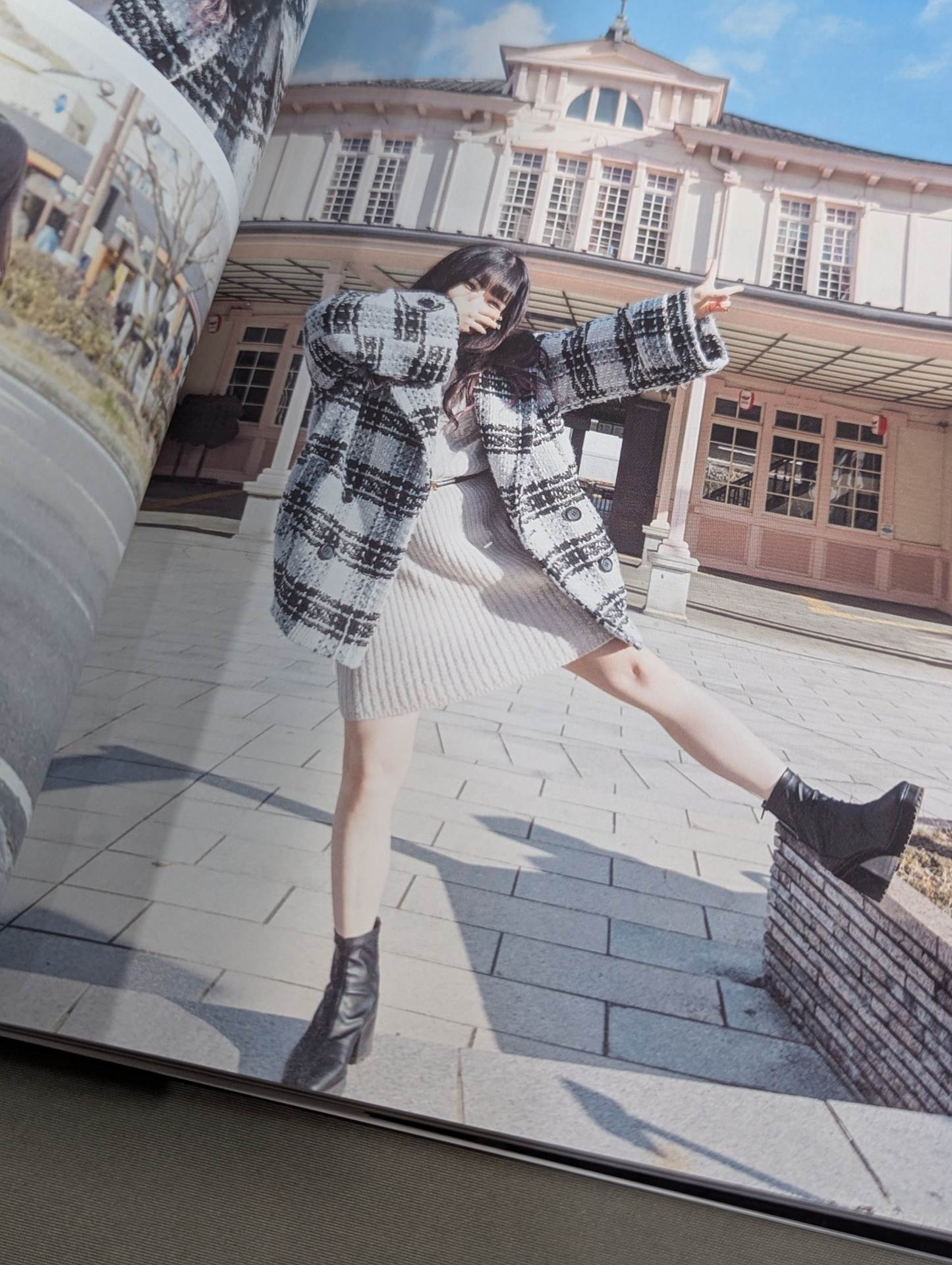 【Hand signed autograph & bonus trading card】 STARLIGHT KID STYLE BOOK / SLK STYLE