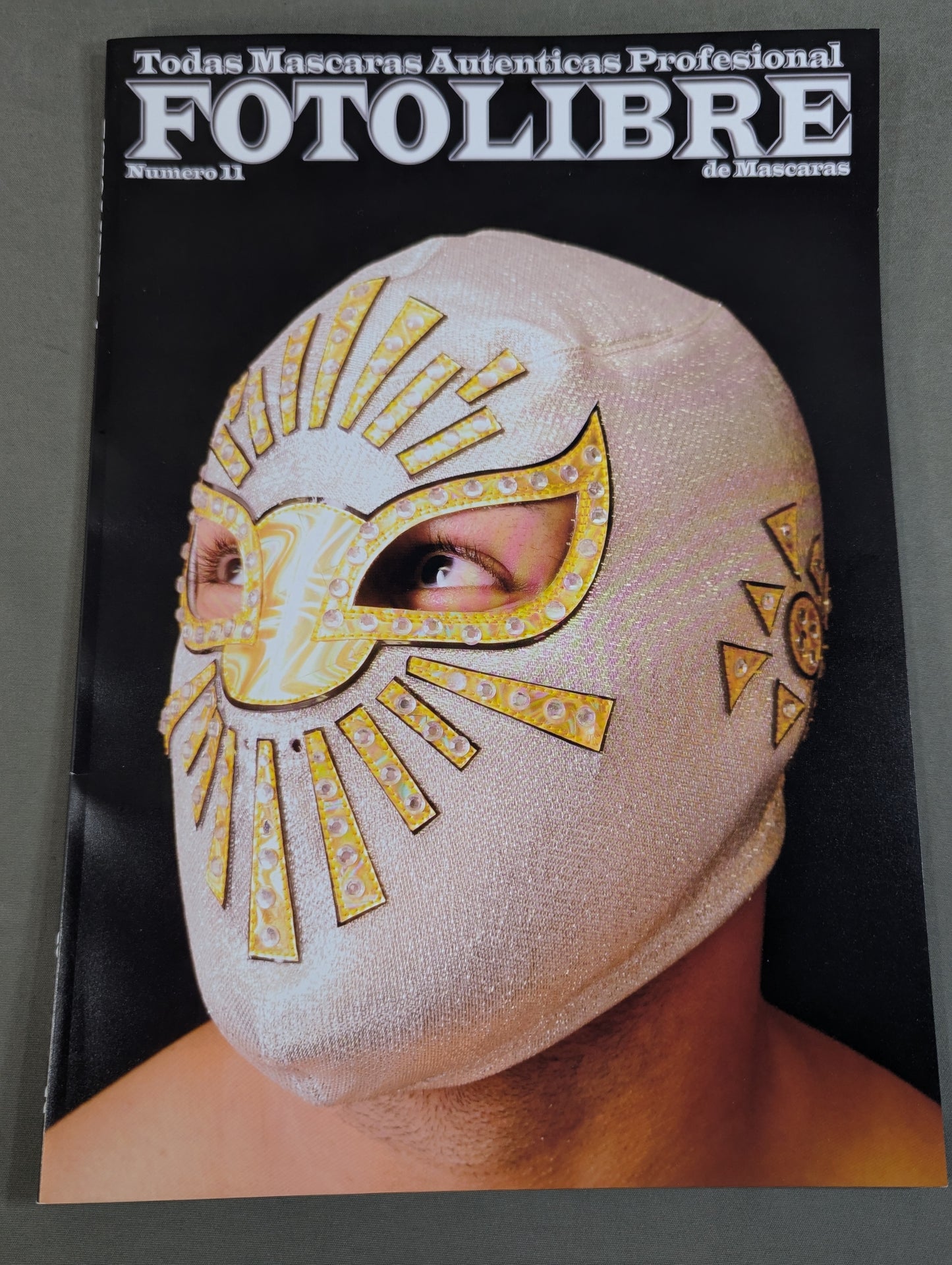 FOTOLIBRE de Mascara Numero.11