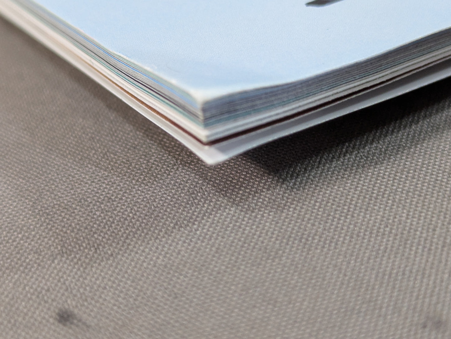 【hand signed autograph】 Saori Anou  1st Photo Book Roadmark