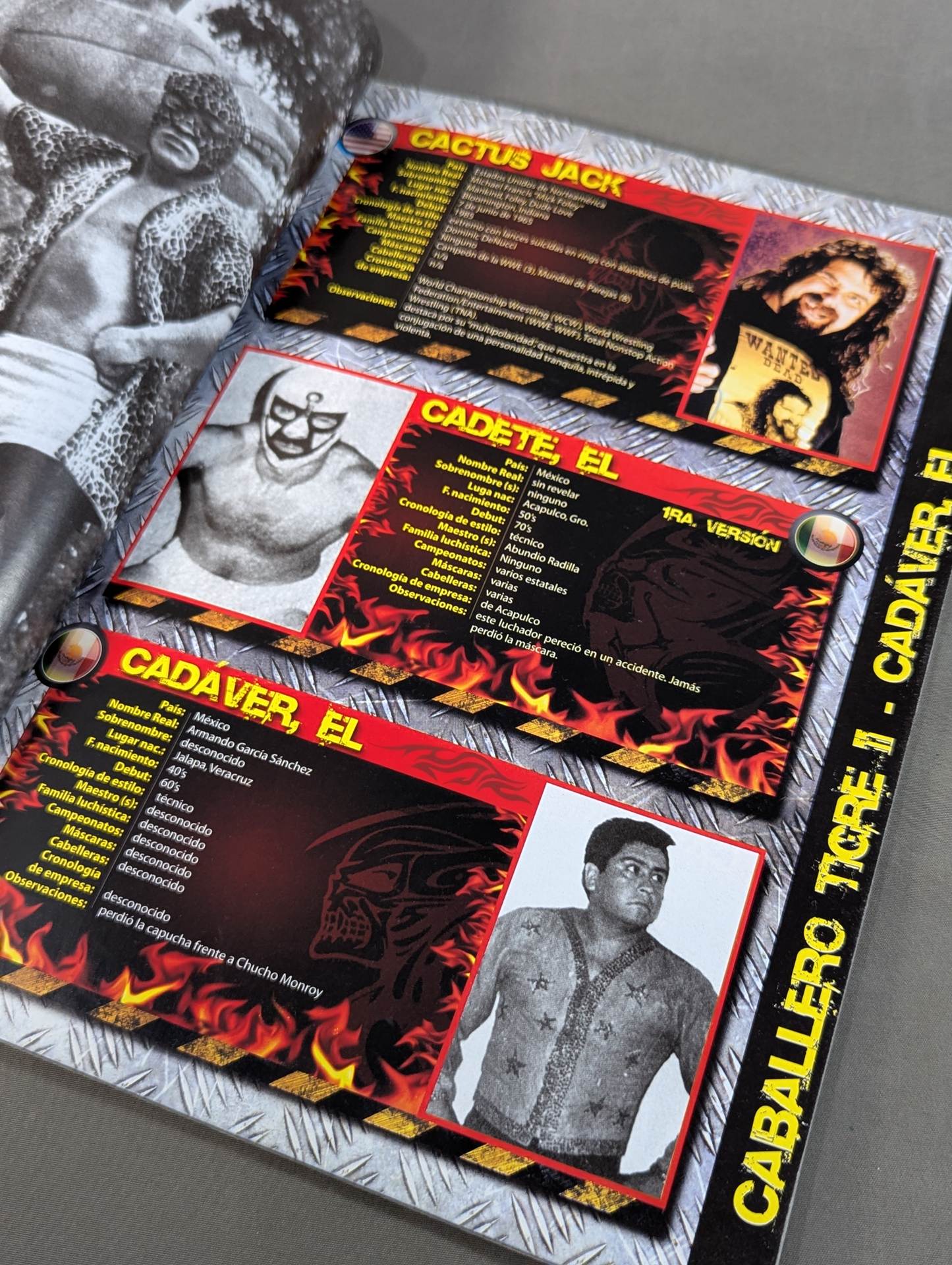 ENCICLOPEDIA MUNDIAL DE LUCHADORES TOMO 2 (C-D)