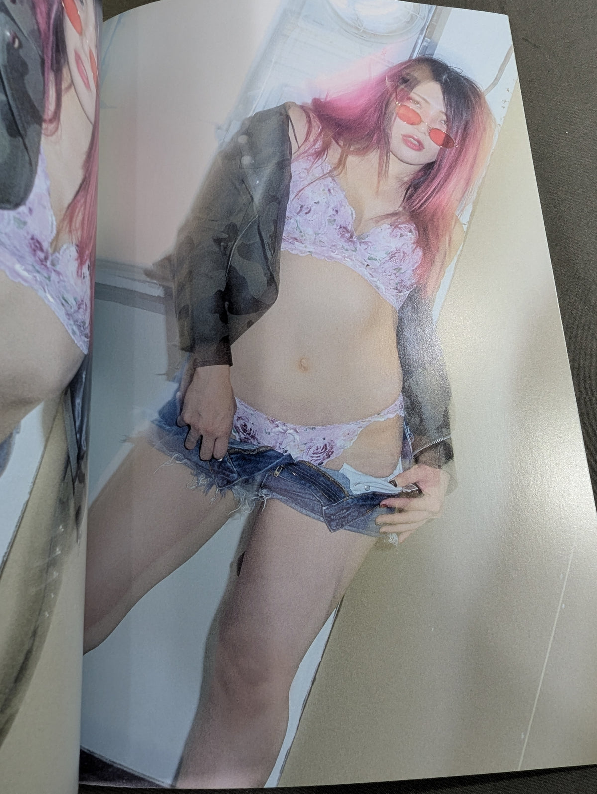 林下詩美 写真集 Luxury