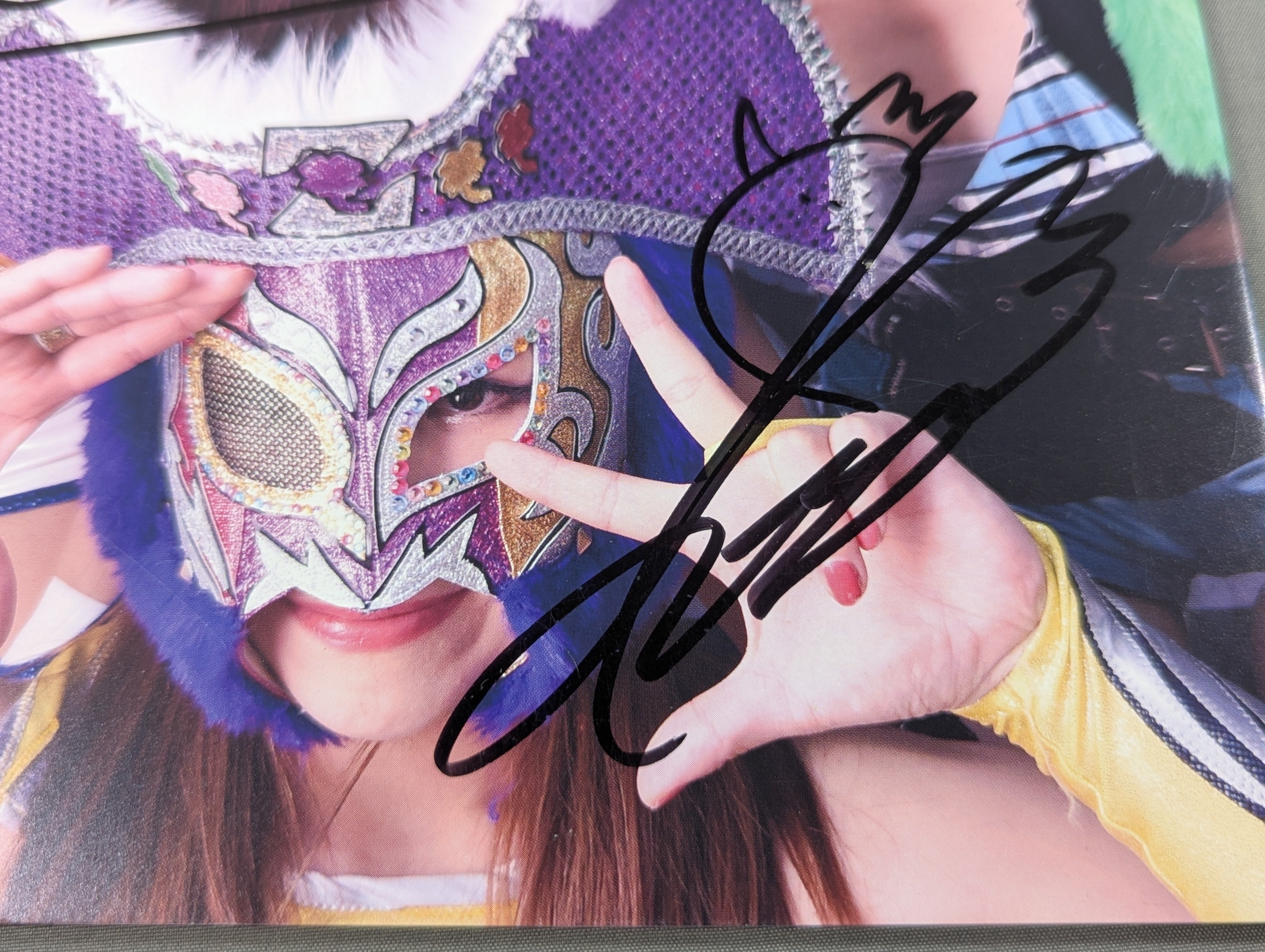 3選手 直筆サイン入り】FOTOLIBRE de Mascara Numero.61 – 闘道館