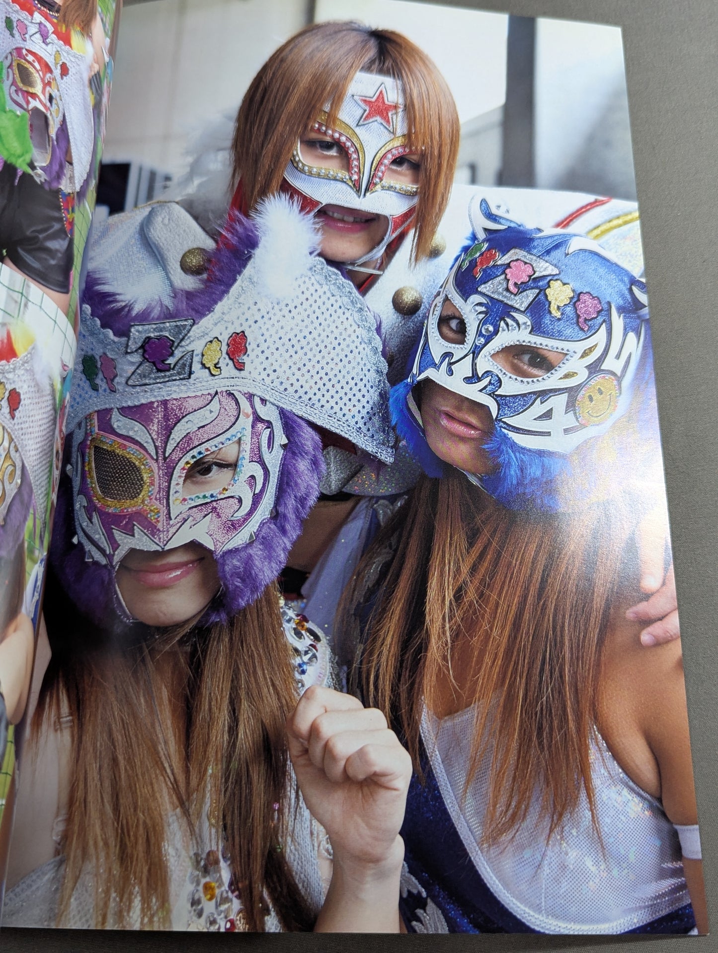 【3選手 直筆サイン入り】FOTOLIBRE de Mascara Numero.61