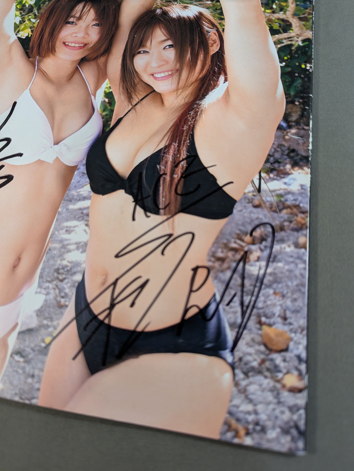 【紫雷イオ＆岩谷麻優 直筆サイン入り】FOTOLIBRE de Mascara Numero.58