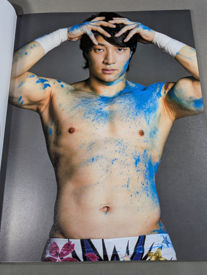 LESLIE KEE × DDT photo  Collection "SUPER DDT" (Cover Tetsuya Endo× Yuki Iino Ver.)