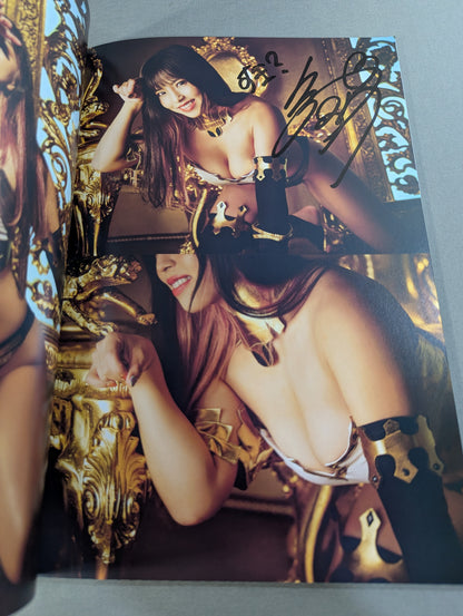【hand signed autograph】 Mina Shirakawa Photo gallery THE VENUS