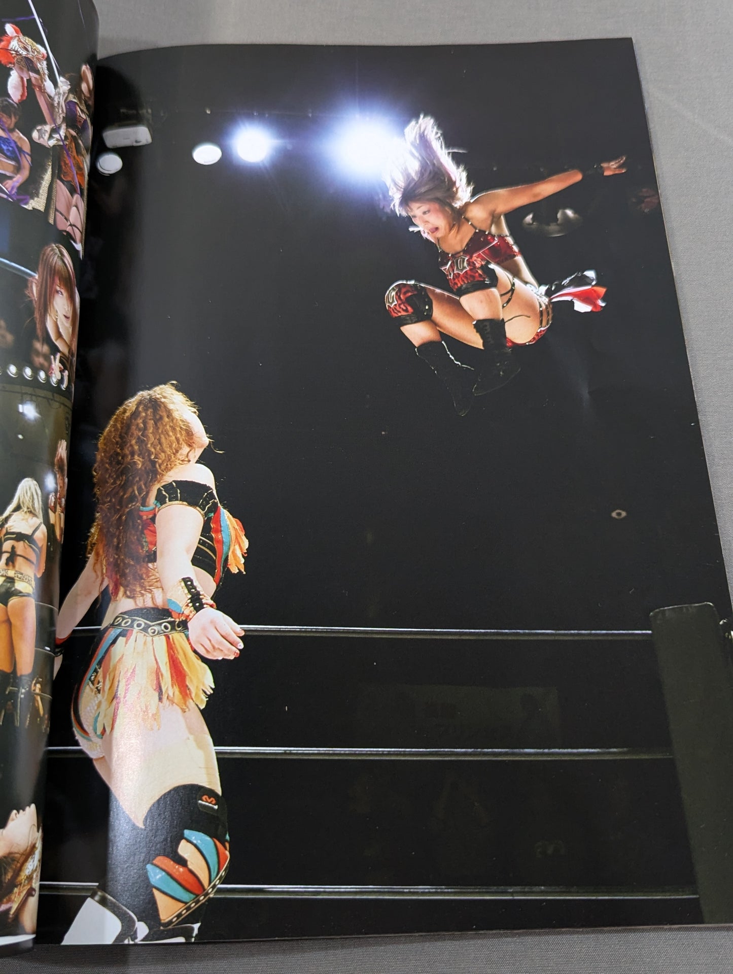 【紫雷イオ 直筆サイン入り】FOTOLIBRE de Mascara Numero.67