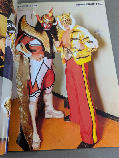 【4代目タイガーマスク 直筆サイン入り】FOTOLIBRE de Mascara Numero.3