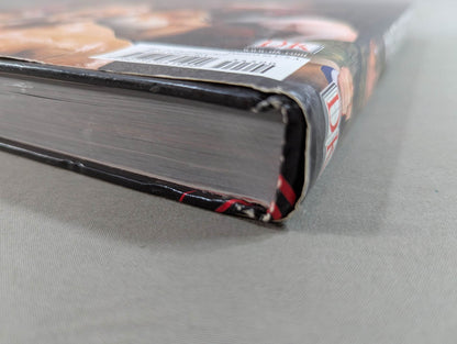 WWE ENCYCLOPEDIA : THE DEFINITIVE GUIDE TO WORLD Wrestling  ENTERTAINMENT