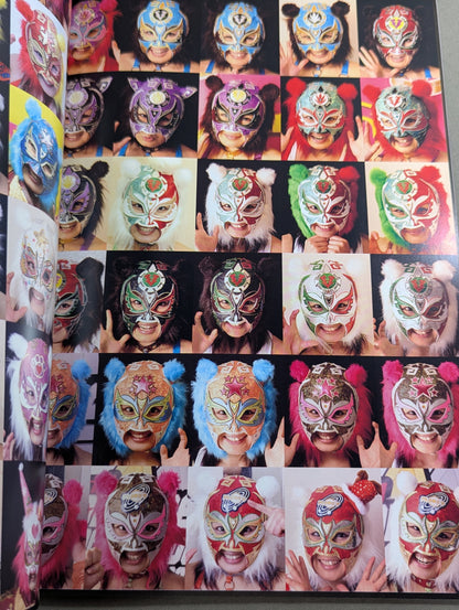 【紫雷イオ 直筆サイン入り】FOTOLIBRE de Mascara Numero.63