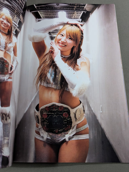 【桜井麻衣 直筆サイン入り】FOTOLIBRE de Mascara Numero.81