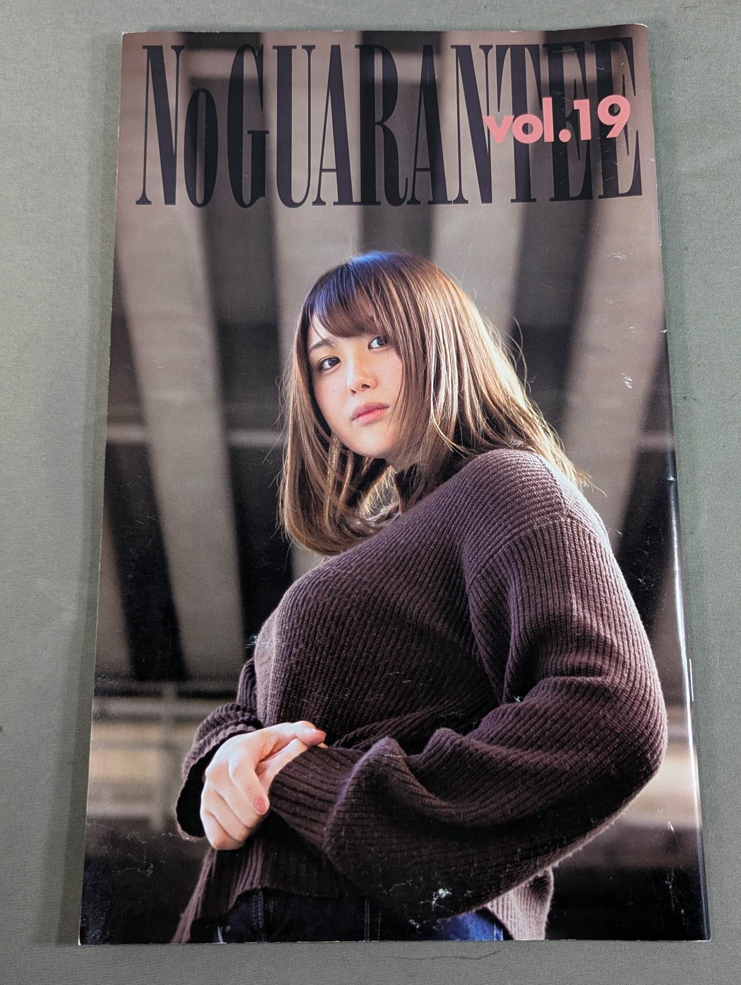 No guarantee Vol.19