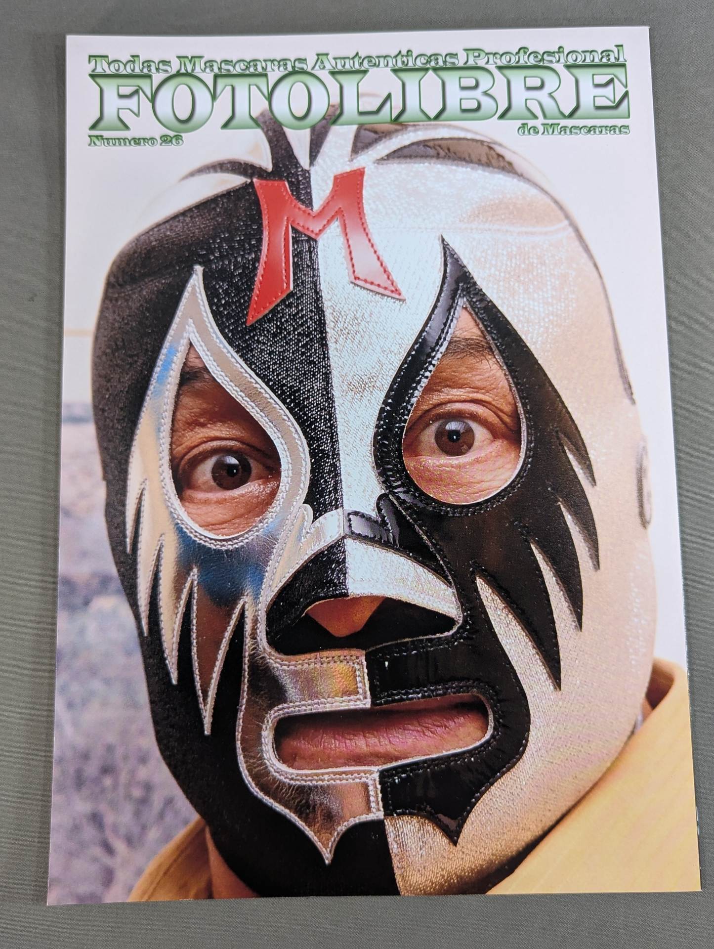 FOTOLIBRE de Mascara Numero.26