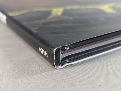 Hikari Fukuoka  photo  collection DESNUDA )