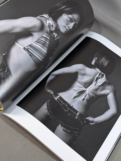 【植松寿絵 直筆サイン入り】女子プロレスラーの闘う、カラダ