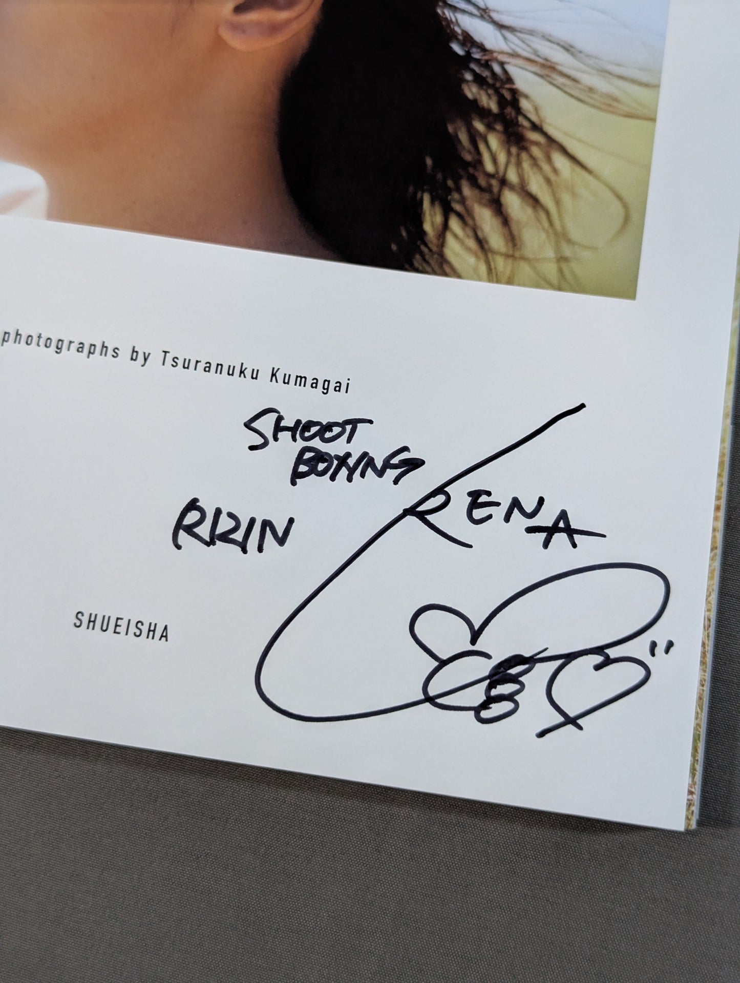 【hand signed autograph】 RENA Photobook RE:NA