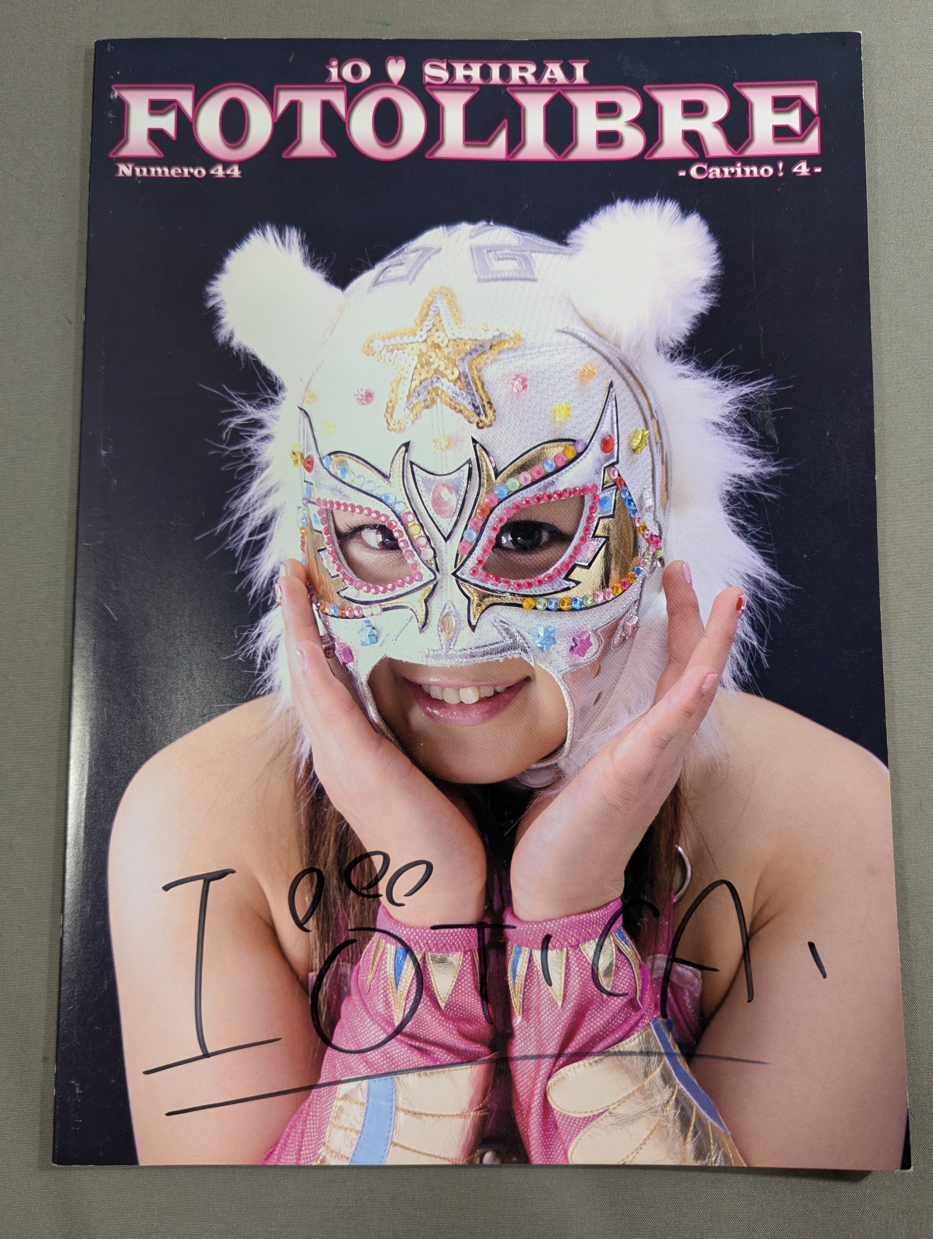 紫雷イオ＆IOTICA 直筆サイン入り】FOTOLIBRE de Mascara Numero.44