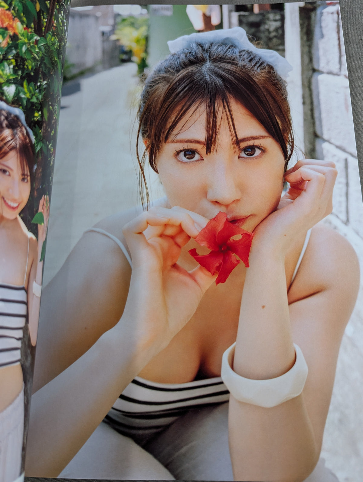 【Limited photo  included】YUKI ARAI  1st Photo  Collection Invincible Real Face (Normal Cover Ver.)