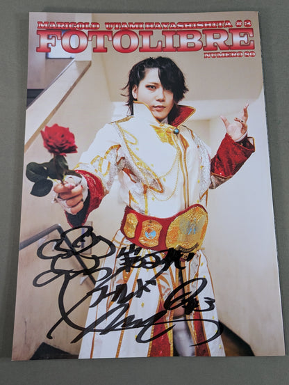 【Utami Hayashishita  hand signed autograph 】FOTOLIBRE de Mascara Numero.80