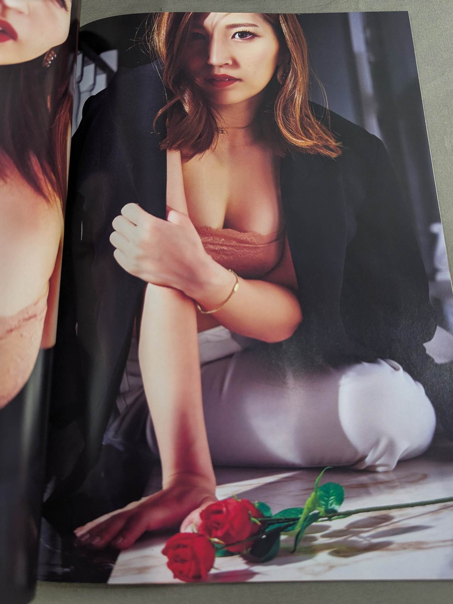 Miku Aono  photo  BRILLIANT