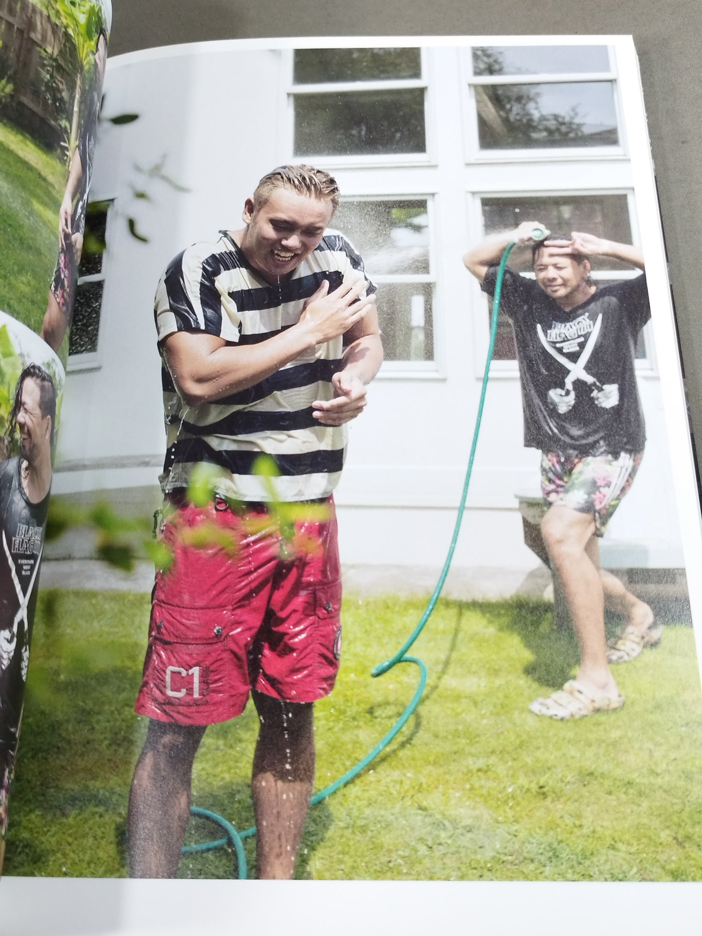 【Tanahashi & Iibushi hand signed autograph 】Shinsuke Nakamura ×Kazuchika Okada  Hiroshi Tanahashi ×Kota Ibushi  photo  collection "Be"