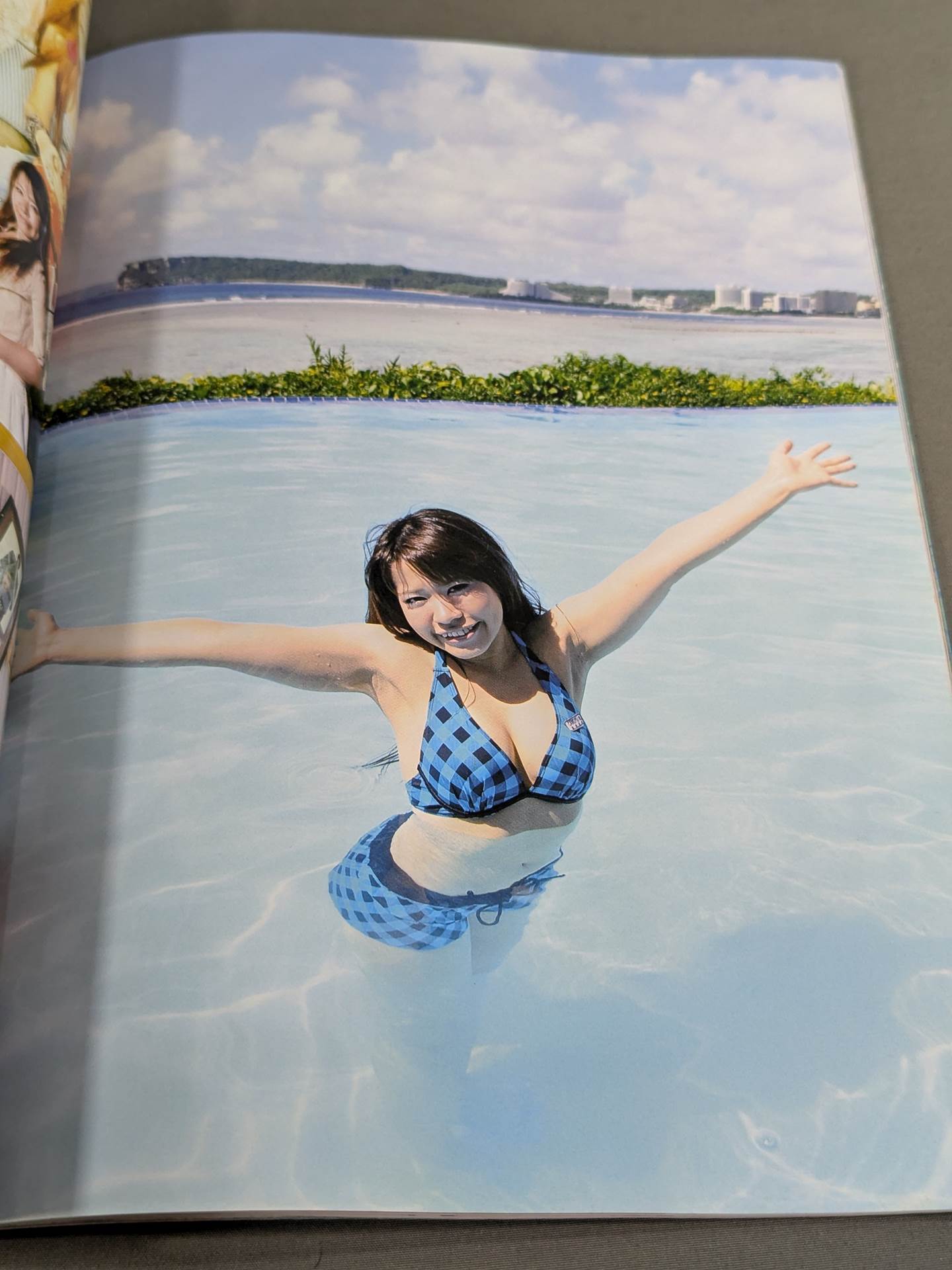 【Misaki Ohata hand signed autograph 】FOTOLIBRE Ring Stars Numero.1