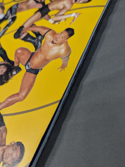 LESLIE KEE × DDT 写真集 『SUPER DDT』(赤表紙×黄色表紙 Ver.)