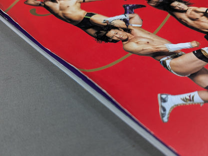 LESLIE KEE × DDT 写真集 『SUPER DDT』(赤表紙×黄色表紙 Ver.)