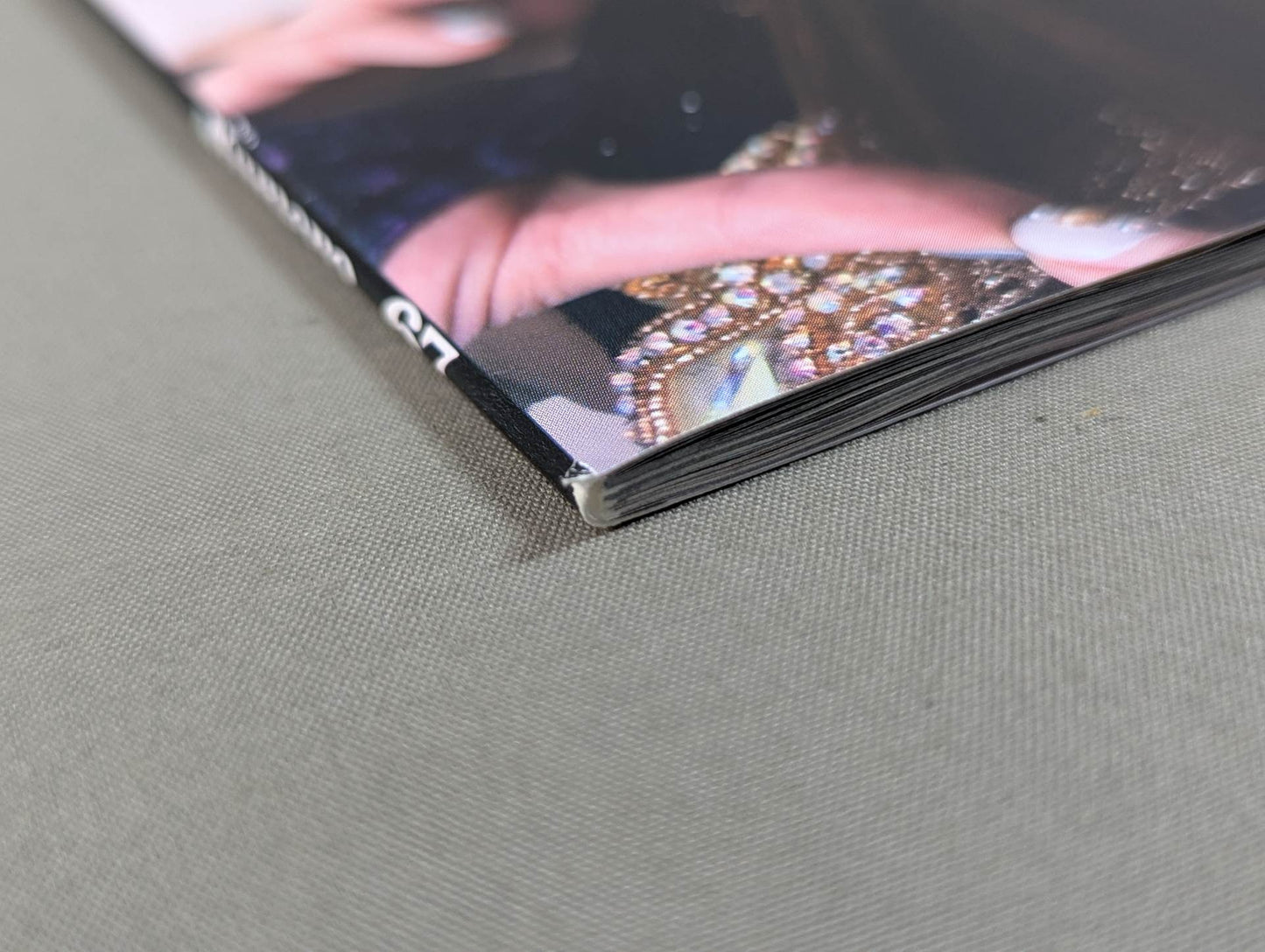 [Io Shirai (Iyo Sky)  hand signed autograph 】FOTOLIBRE de Mascara Numero.67