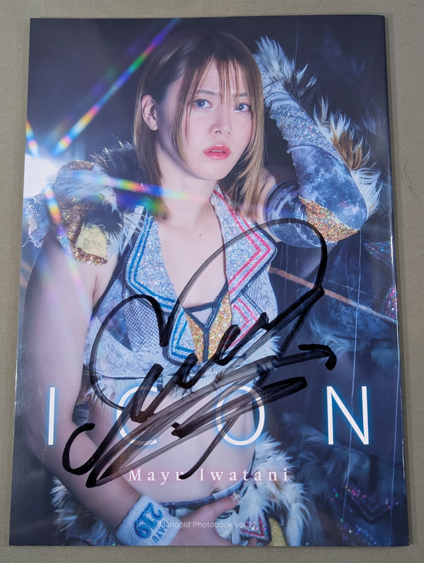 【hand signed autograph】 Mayu Iwatani  photo  Episode ICON