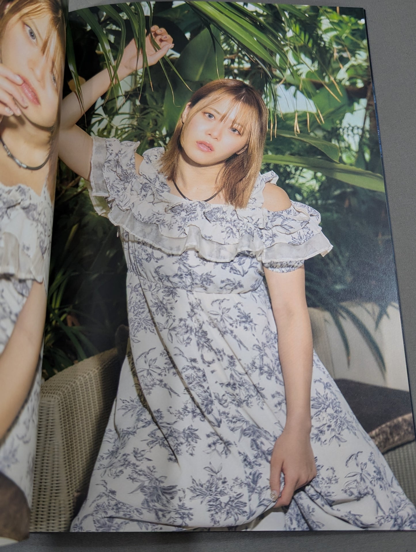 【hand signed autograph】 Mayu Iwatani  photo  Episode ICON