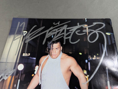 【直筆サイン入り】佐藤光留 写真集「月刊 佐藤光留」