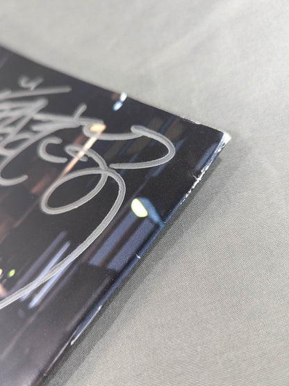 【直筆サイン入り】佐藤光留 写真集「月刊 佐藤光留」