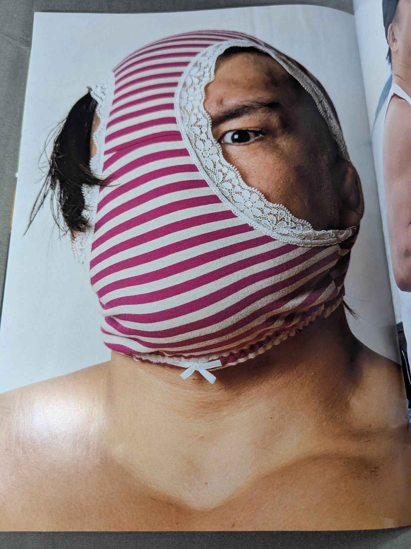 【直筆サイン入り】佐藤光留 写真集「月刊 佐藤光留」