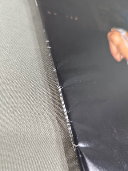 【直筆サイン入り】佐藤光留 写真集「月刊 佐藤光留」