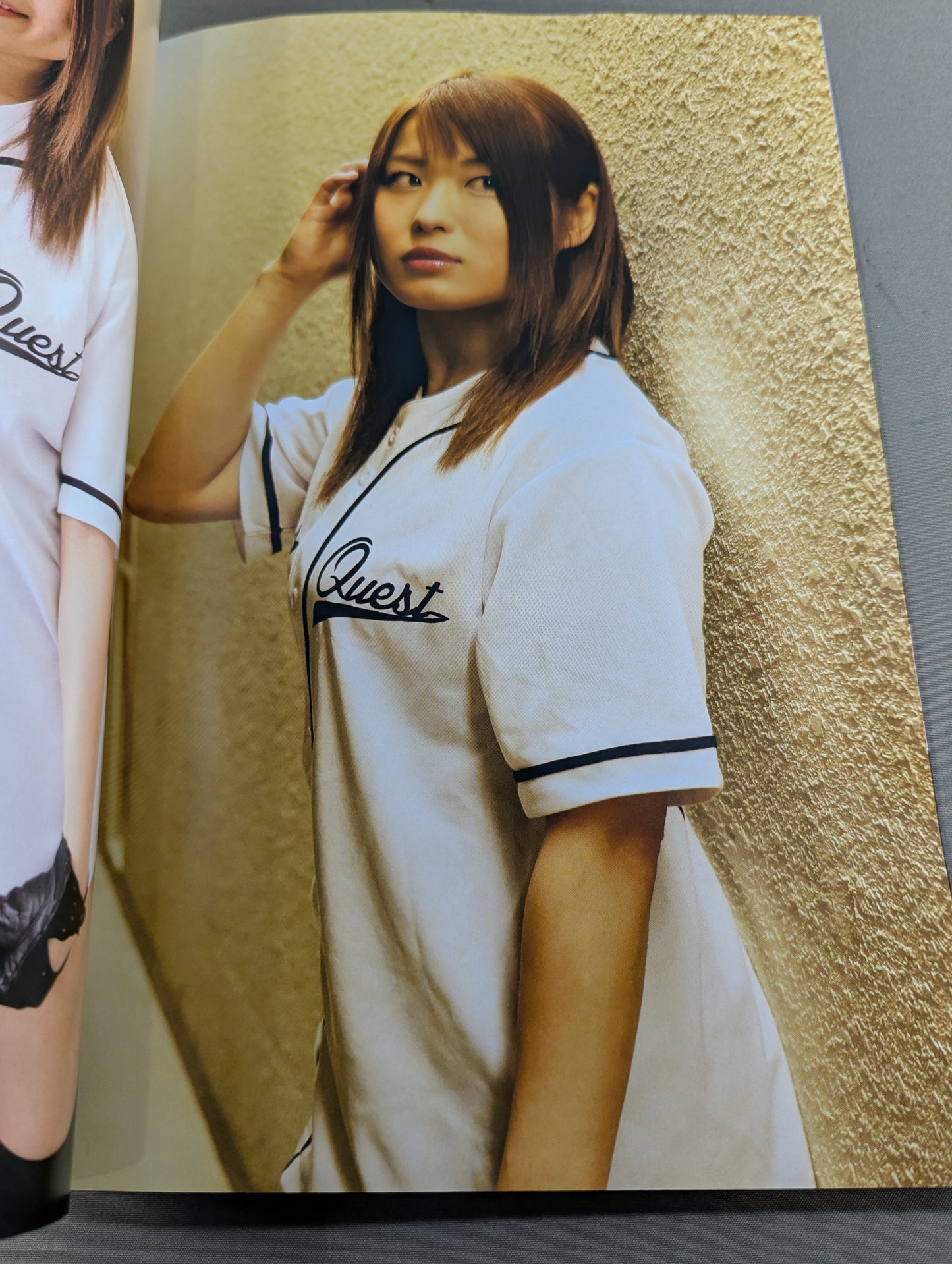 【紫雷イオ 直筆サイン入り】FOTOLIBRE de Mascara Numero.67