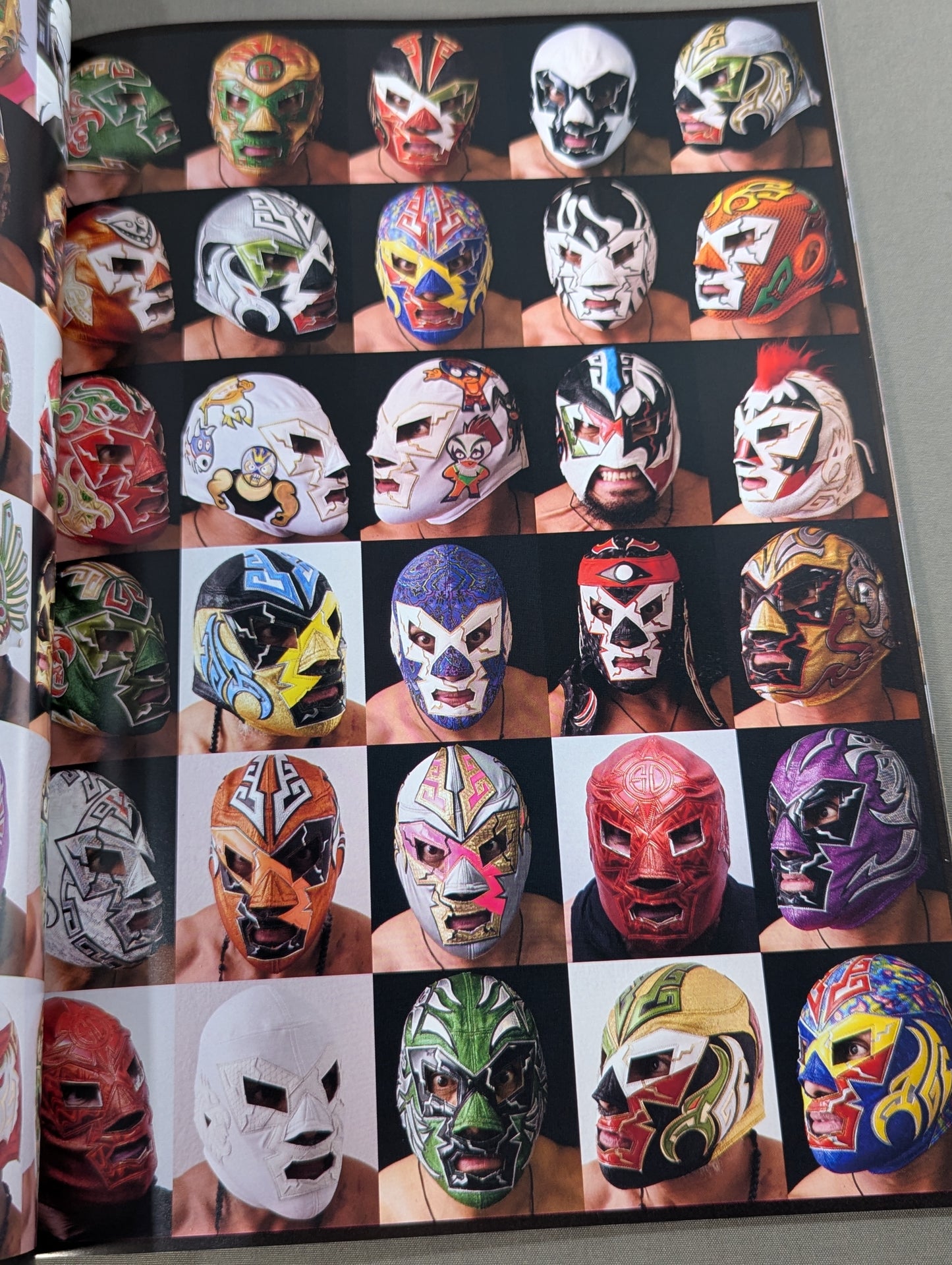 FOTOLIBRE de Mascara Numero.68