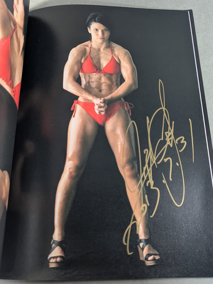 [4 fighters hand signed autograph & With purchase bonus] Shogang Beauty's Participation ~Female pro wrestler  super combative Photo Collection~