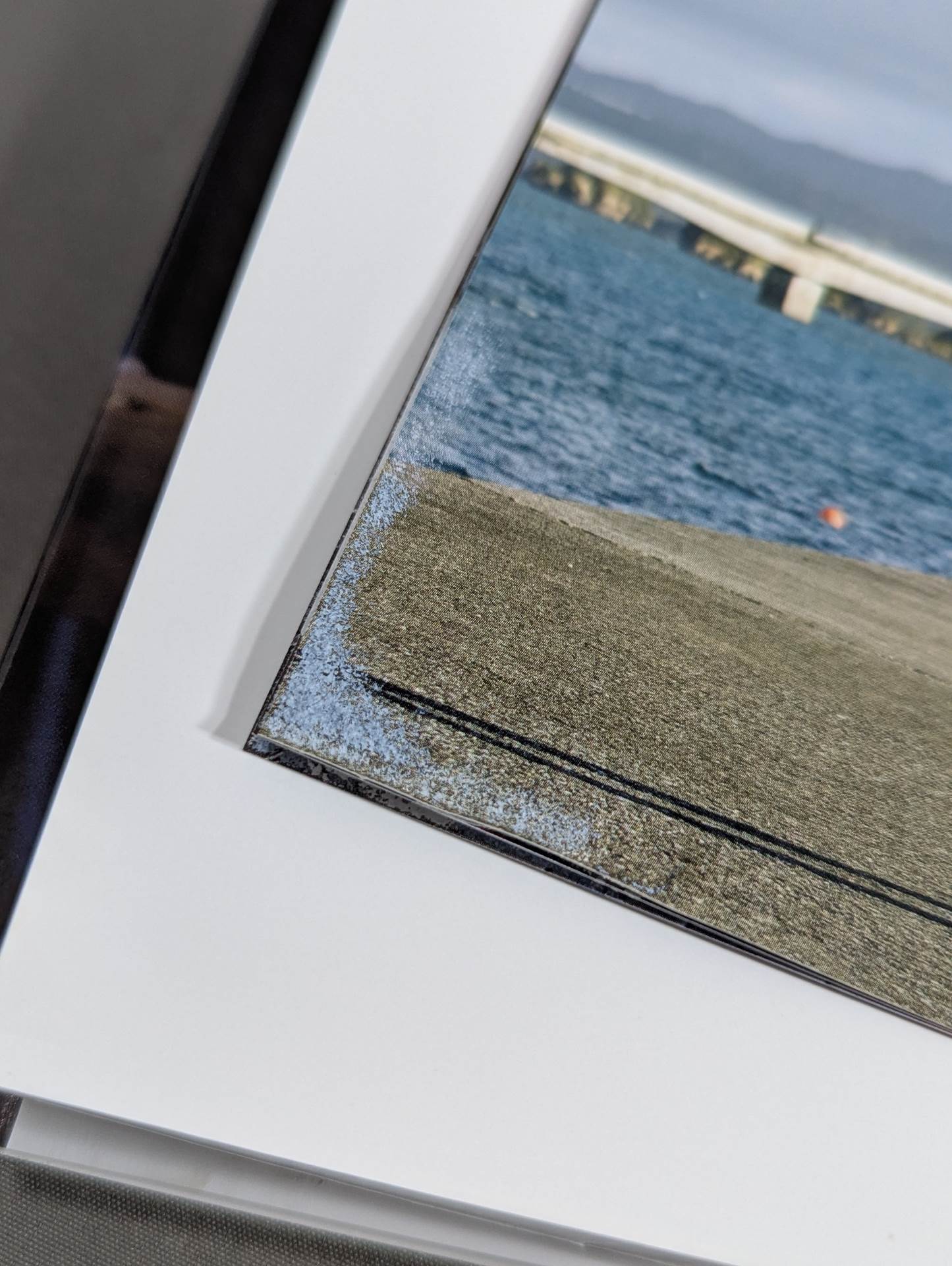 【Io Shirai (Iyo Sky)  hand signed autograph 】 Io Shirai (Iyo Sky)  first photo Collection "Real Face"