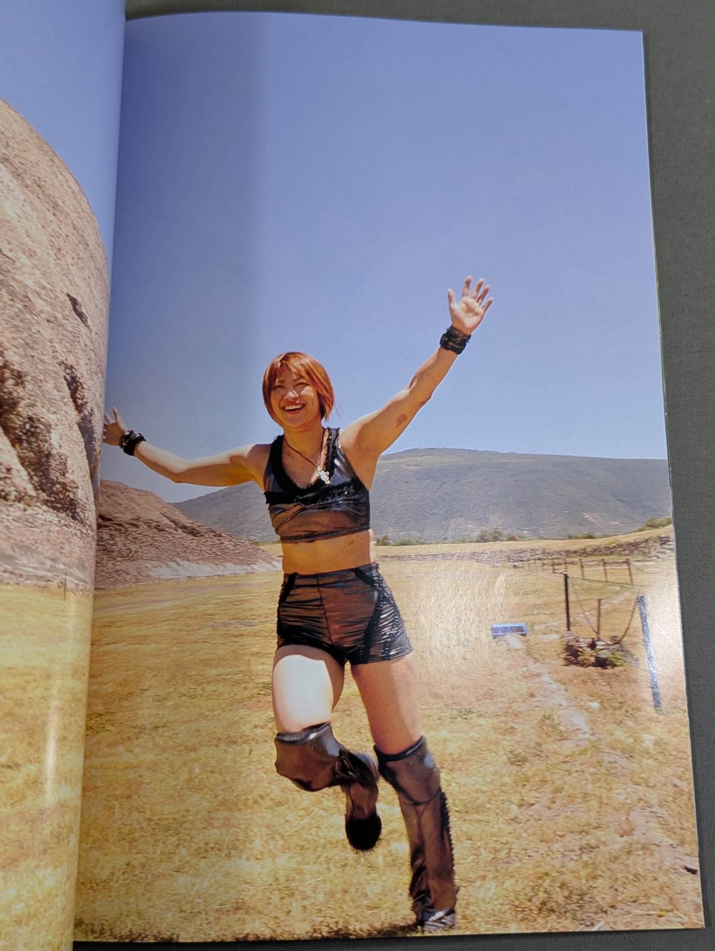 【Ayumi Kurihara  hand signed autograph 】FOTOLIBRE de Mascara Numero.7